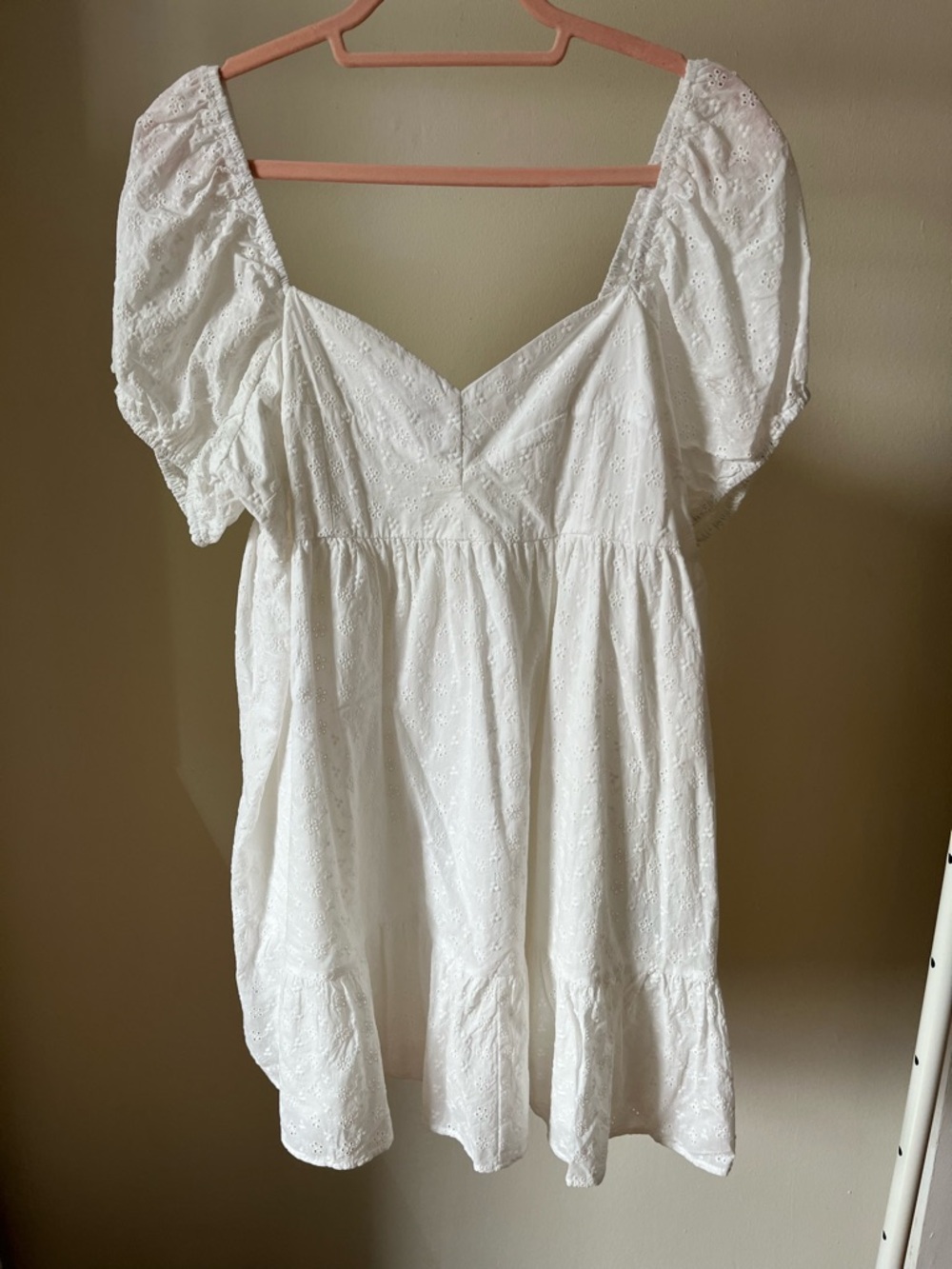 H&M Eyelet Puff Sleeve Babydoll Mini Dress *see condition note*